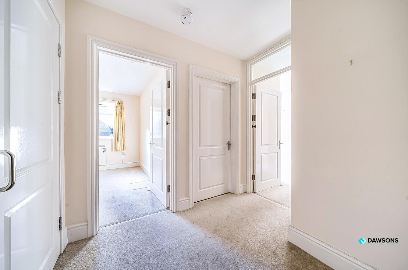 Willow Court, Clyne Common, Swansea, SA3 3JB